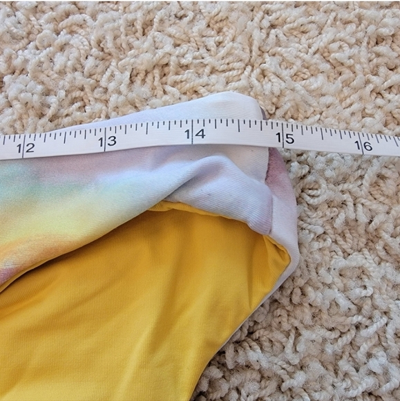 BECCA Bikini Bottom Paint Print Reversible Ruched Booty Size Large NWT - Picture 7 of 9